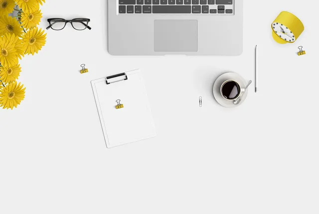 desktop view, yellow flowers, macbook, workspace, macbook, macbook, macbook, macbook, macbook, workspace. Community-Led Acquisition versus Paid Ads for Startups: A Cost-Based Comparison