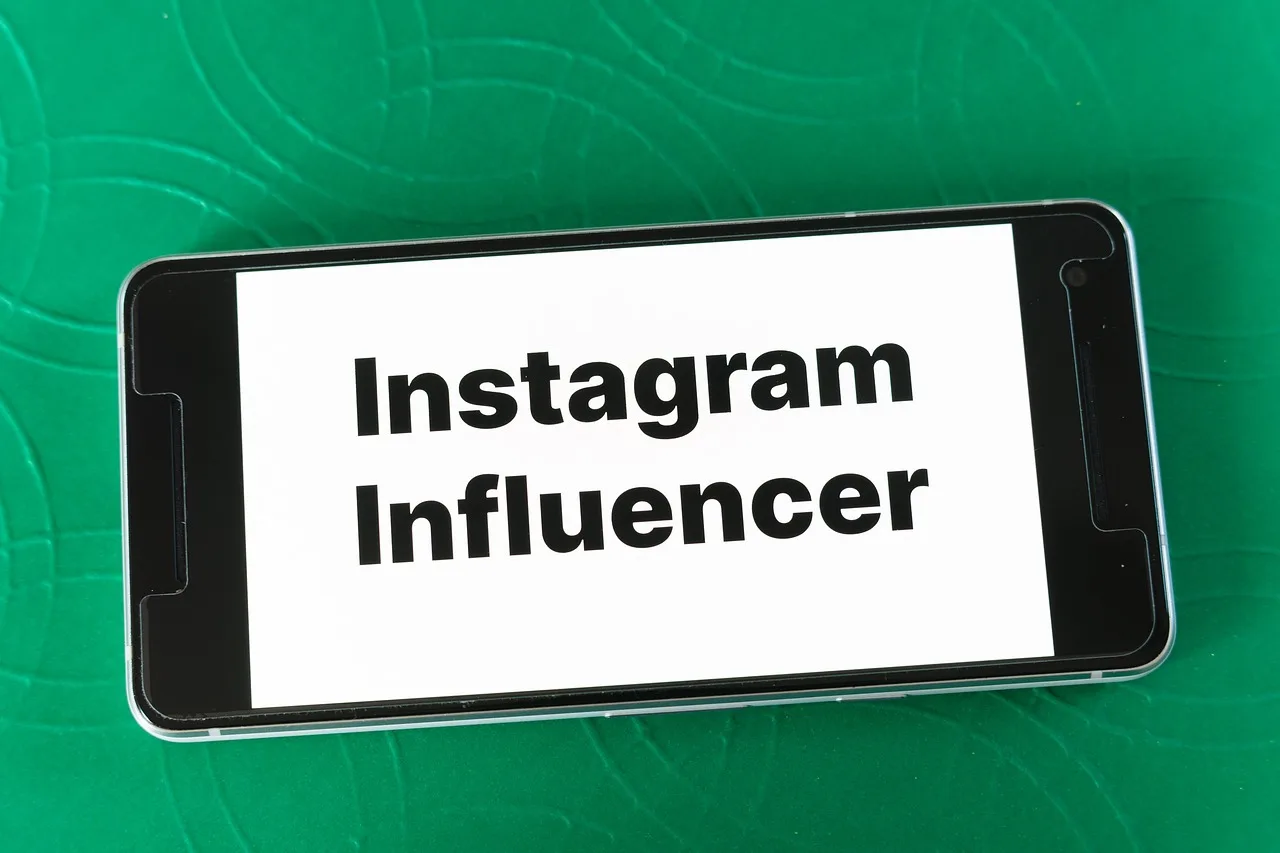 mockup, screen, smartphone, website, blog, word, instagram, influencers, marketing, fashion, brand, design, symbol, web, influencer, network, online, facebook, internet, influencers, influencer, influencer, influencer, influencer, influencer. How the FTC endorsement guides apply to startup influencer acquisition
